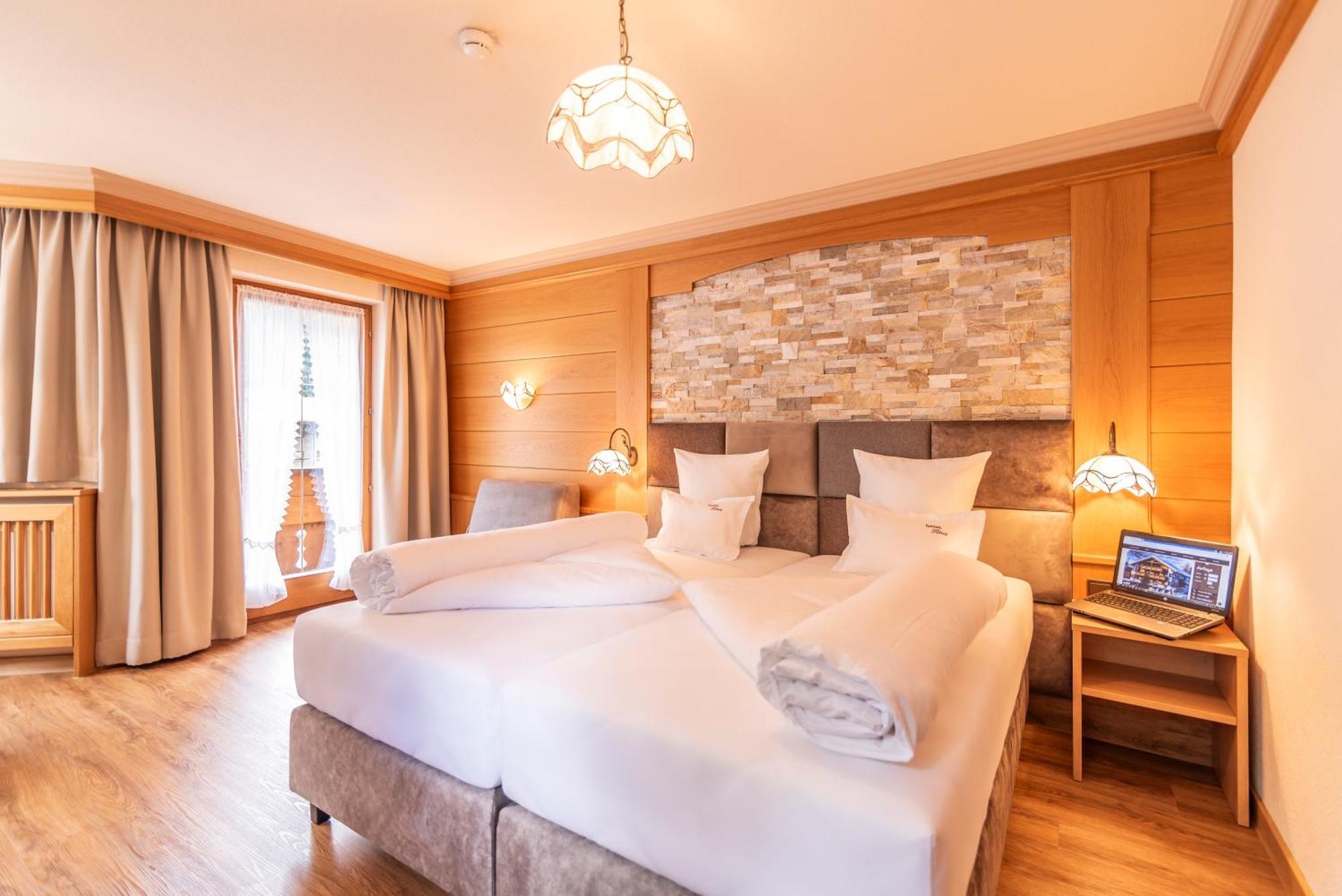 Hotel Garni Apart Tina Ισγκλ Εξωτερικό φωτογραφία